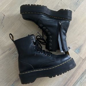 Doc Martens Jadon Platform size 7 black